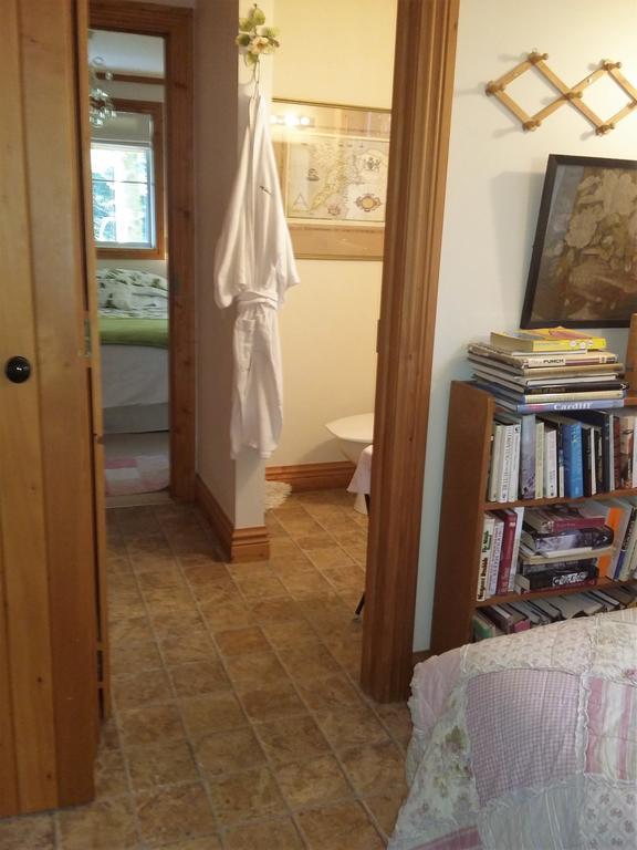Bumblebee Cottage Грейтаун Экстерьер фото